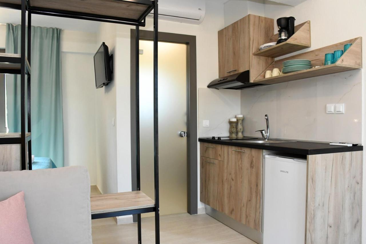 Theano Luxury Suites Nikiti Eksteriør billede