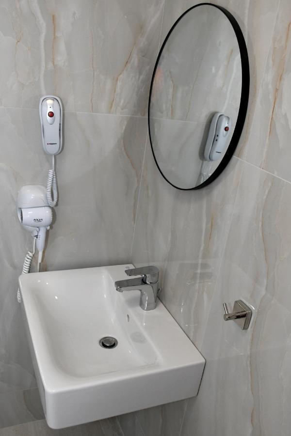 Theano Luxury Suites Nikiti Eksteriør billede
