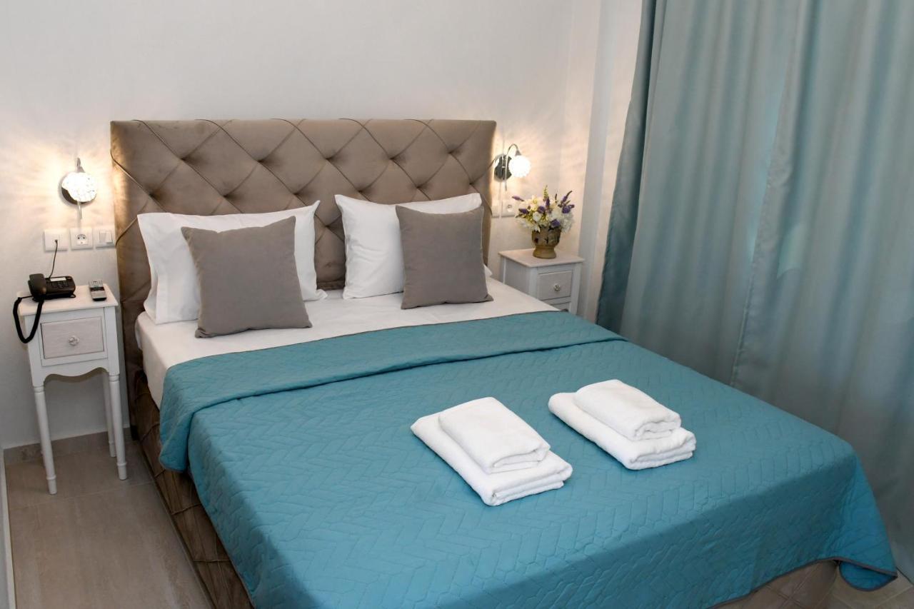 Theano Luxury Suites Nikiti Eksteriør billede
